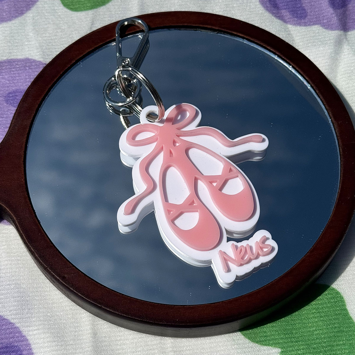 Custom Name Acrylic Keychain P - Men Shoes Name 评论和价格