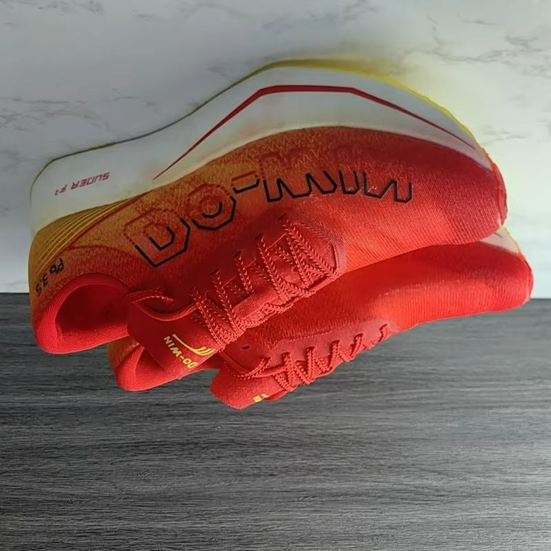 Luxury Brand Running Trainers  - Men Shoes Red Bottom 评论和价格